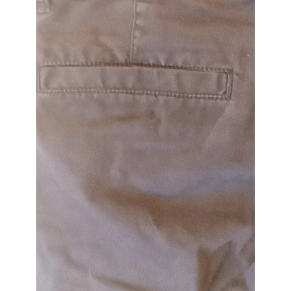 American Eagle Outfitters Midi Shorts Womens Size 00 Black‎ Chinos Rolled Hem